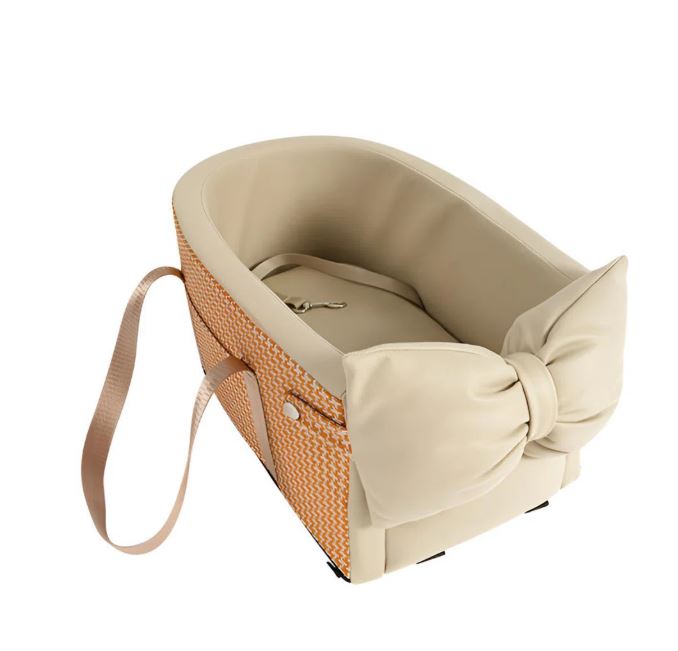 PawPilot™ – Calming Car Seat